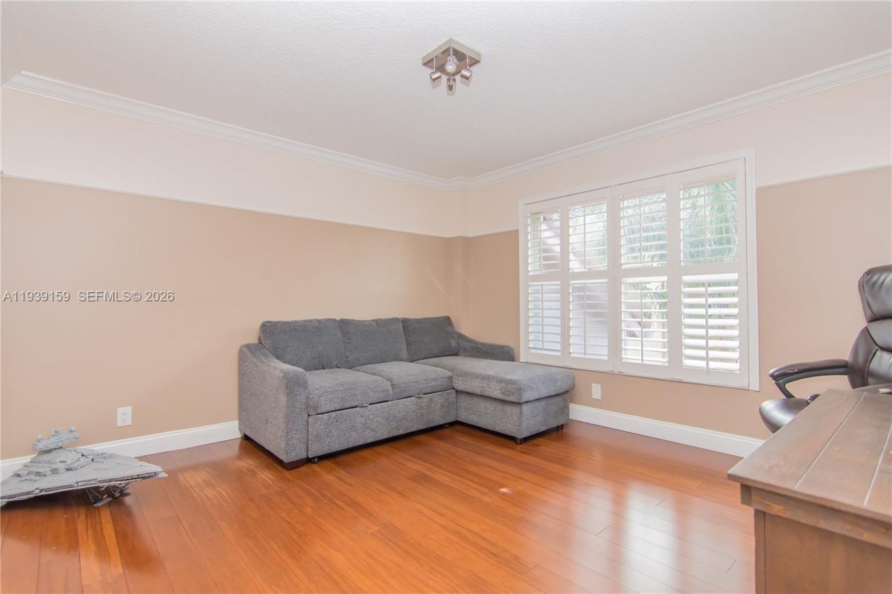 1091 SW 156th Ave, Pembroke Pines, FL 33027 Photo