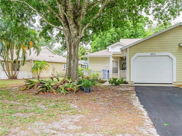 1875 Sixty Oaks Lane, Vero Beach, FL 32966