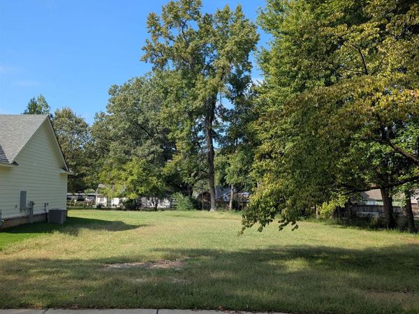 407 S MAIN EXT, Collierville, TN 38017