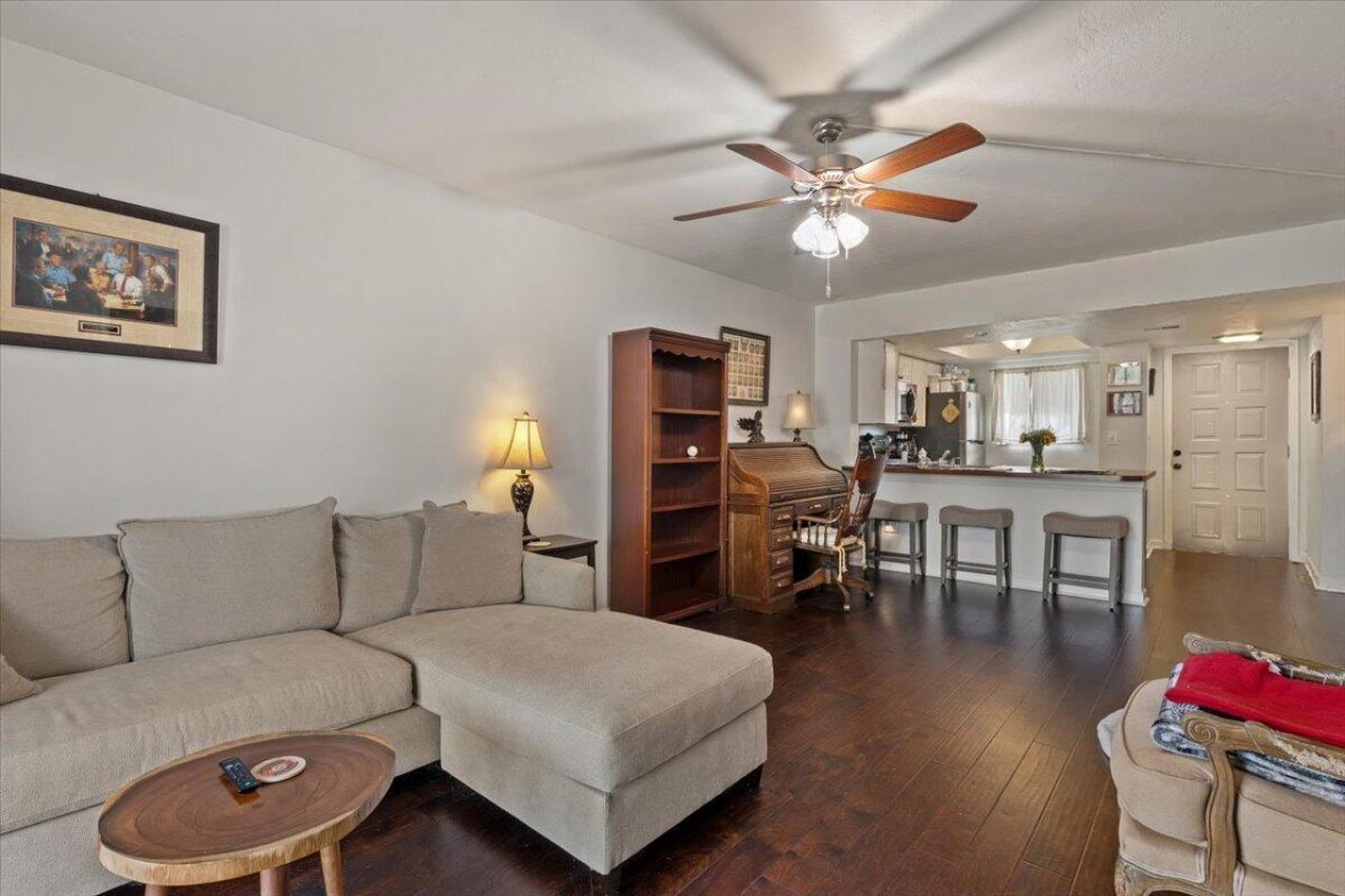 2901 Dove Haven Court Photo 18