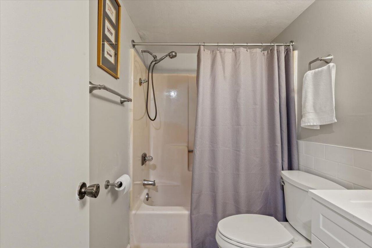 2901 Dove Haven Court Photo 32