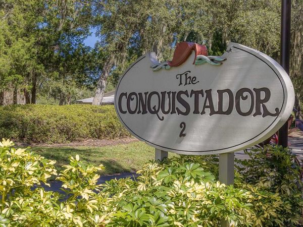 1 Talavera Ct, St Augustine, FL 32086