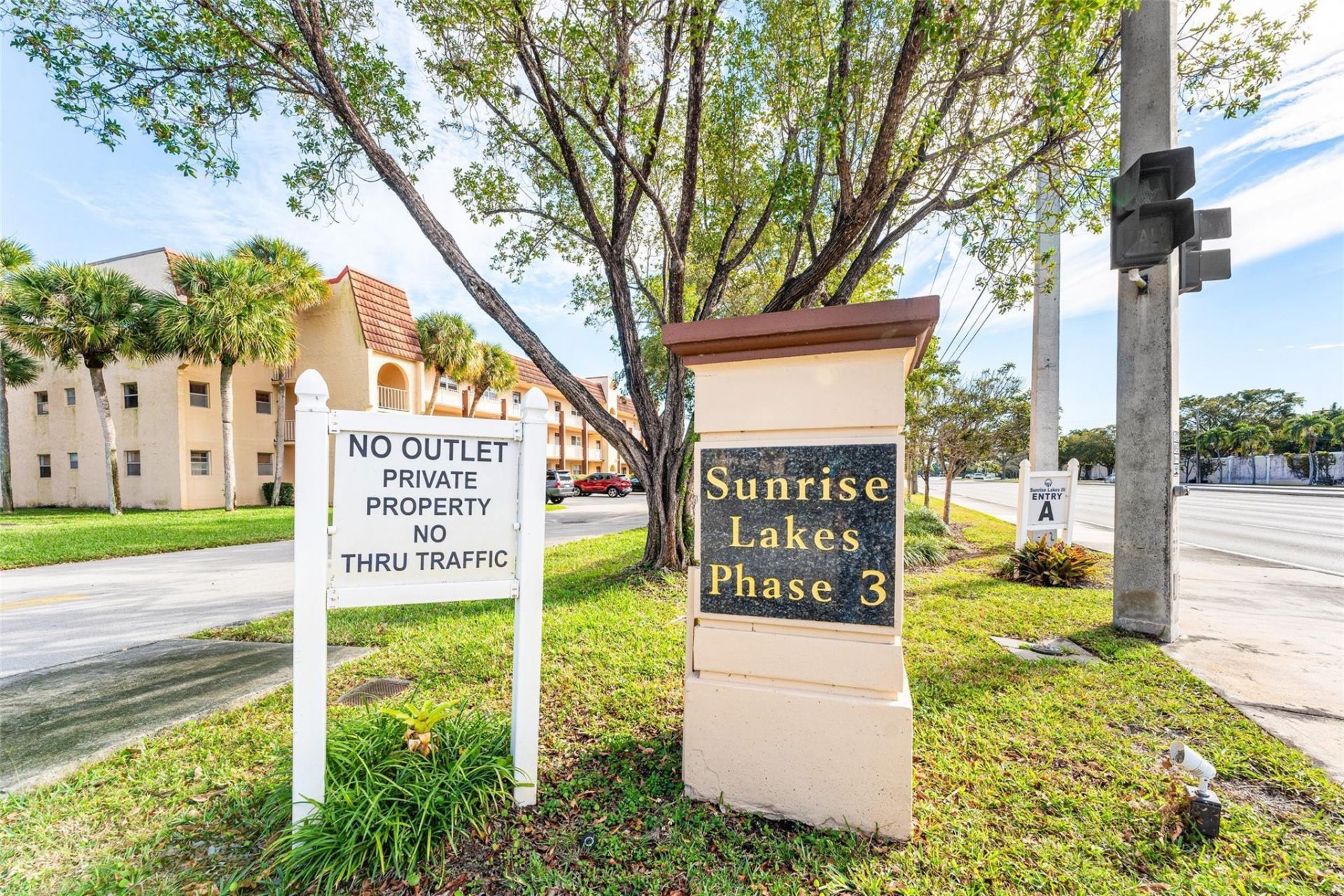 2720 N Pine Island Road, Unit 212, Sunrise, FL 33322 Photo
