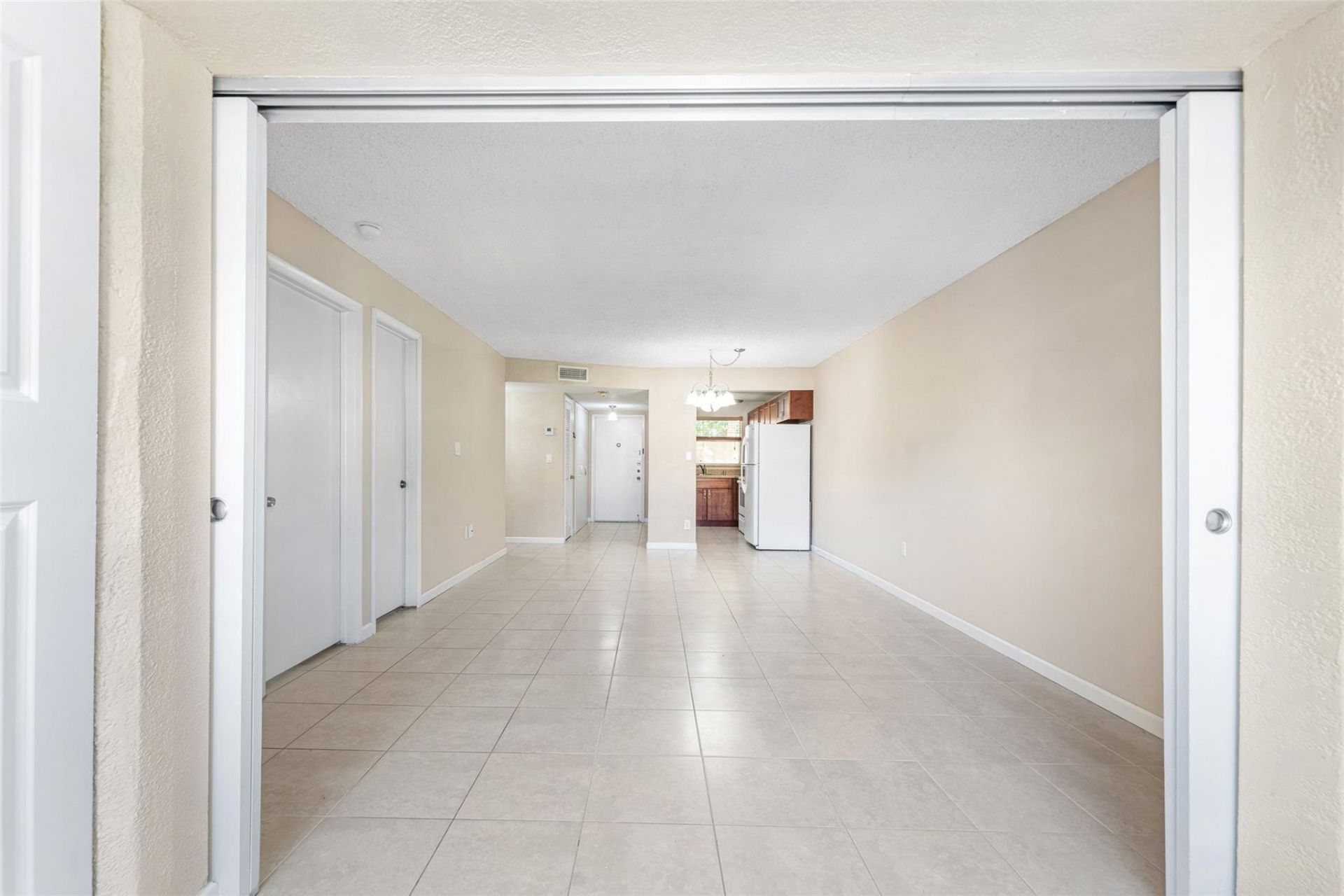 2720 N Pine Island Road, Unit 212, Sunrise, FL 33322 Photo