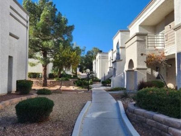 3150 Soft Breezes Drive, Unit 2005, Las Vegas, NV 89128