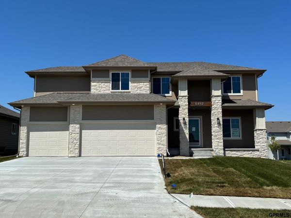5412 N 190 Avenue, Elkhorn, NE 68022