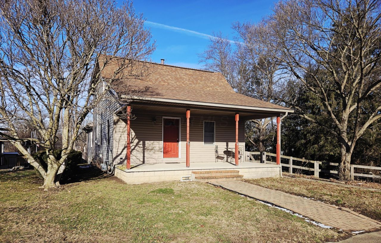 216 E Mulberry Street, Baltimore, OH 43105 Main Photo