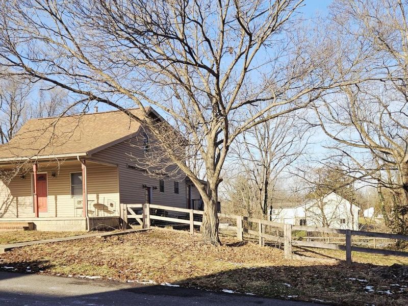 216 E Mulberry Street, Baltimore, OH 43105 Photo 4