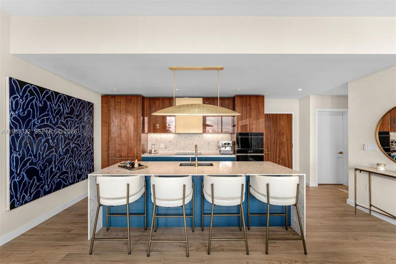 2678 Tigertail Ave, Unit 702, Miami, FL 33133 Photo