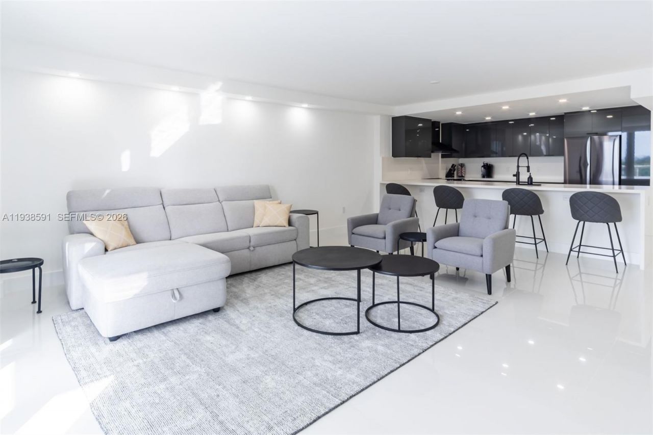 5701 Collins Ave, Unit 601, Miami Beach, FL 33140 Photo