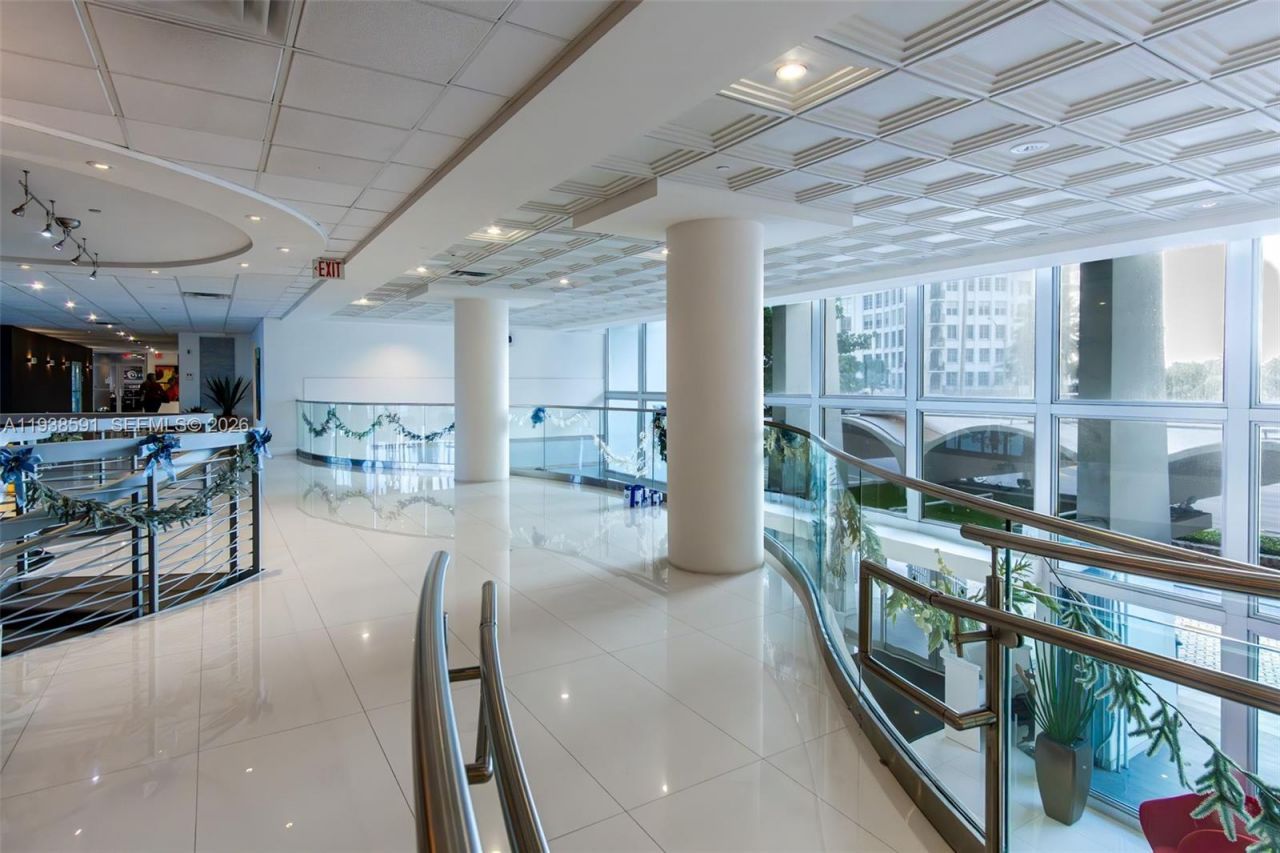 5701 Collins Ave, Unit 601, Miami Beach, FL 33140 Photo