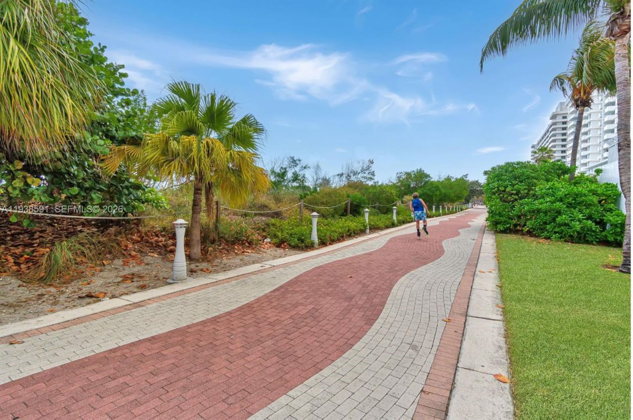 5701 Collins Ave, Unit 601, Miami Beach, FL 33140 Photo