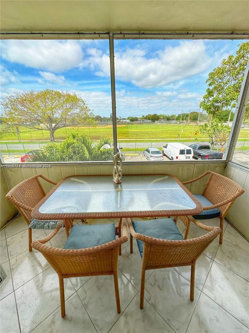 17001 NE 13th Ave, Unit 202, Miami, FL 33162 Photo