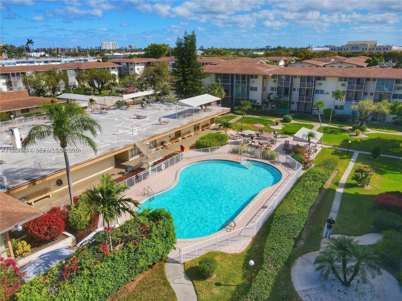 17001 NE 13th Ave, Unit 202, Miami, FL 33162 Photo