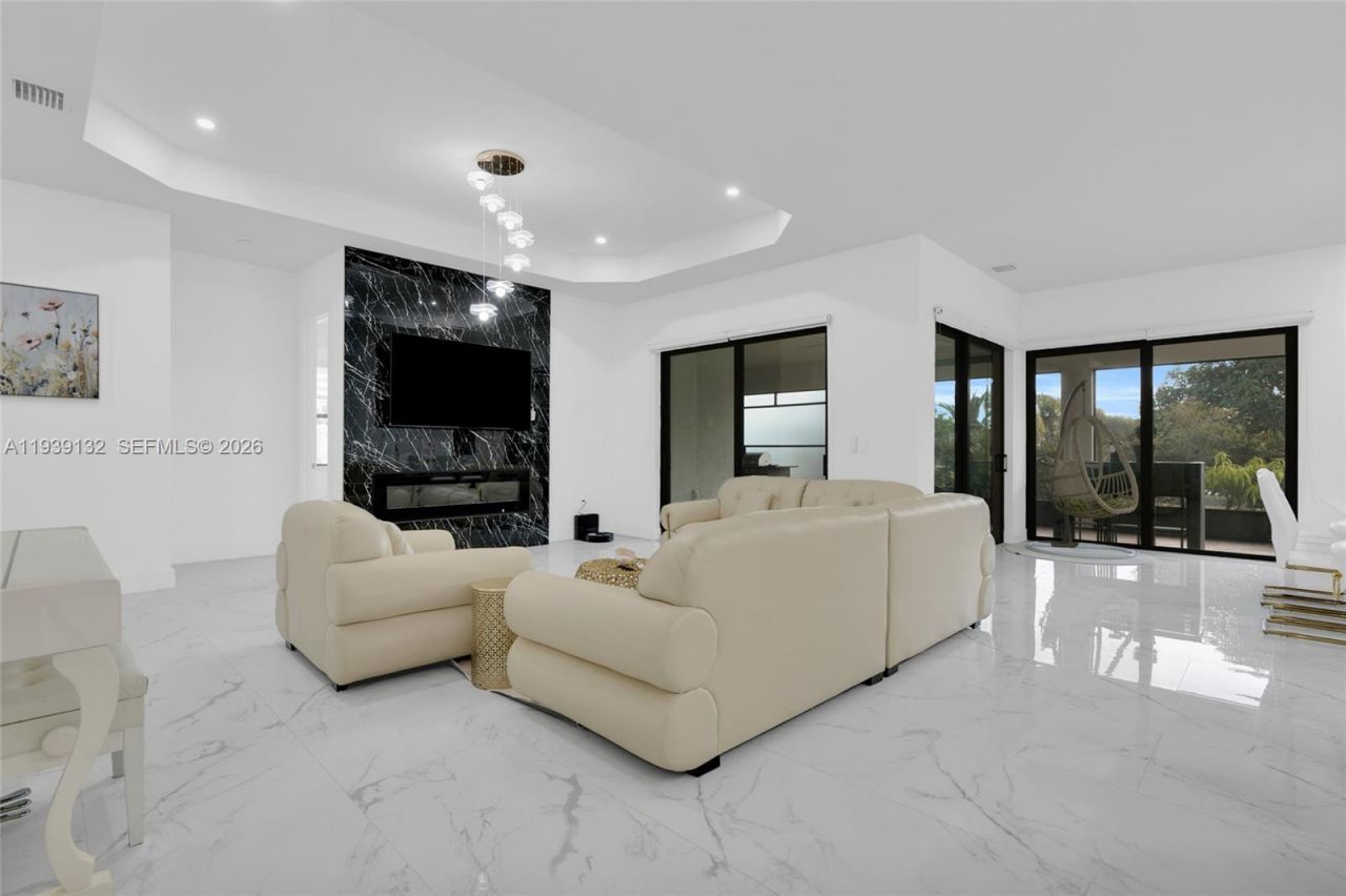 4301 10th St W , Lehigh Acres, FL 33971 Photo