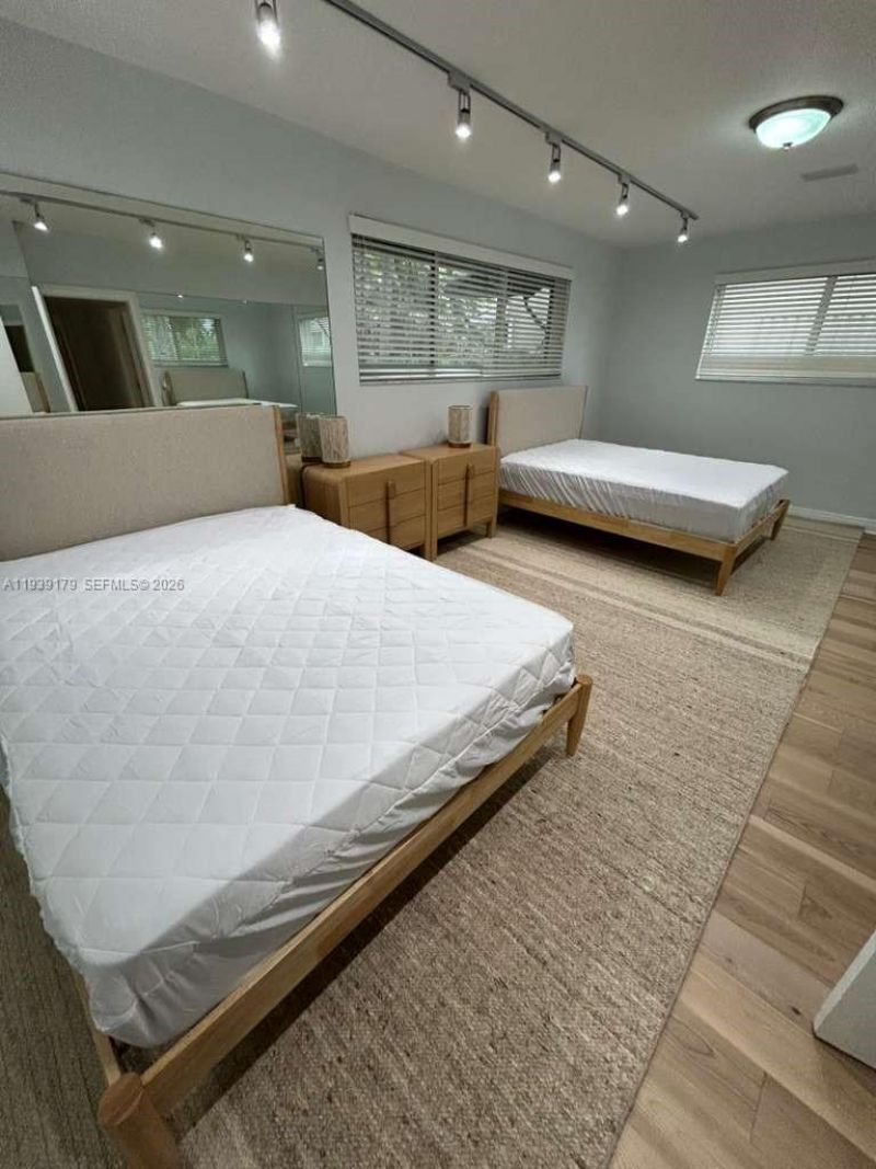 1108 Washington St, Hollywood, FL 33019 Photo