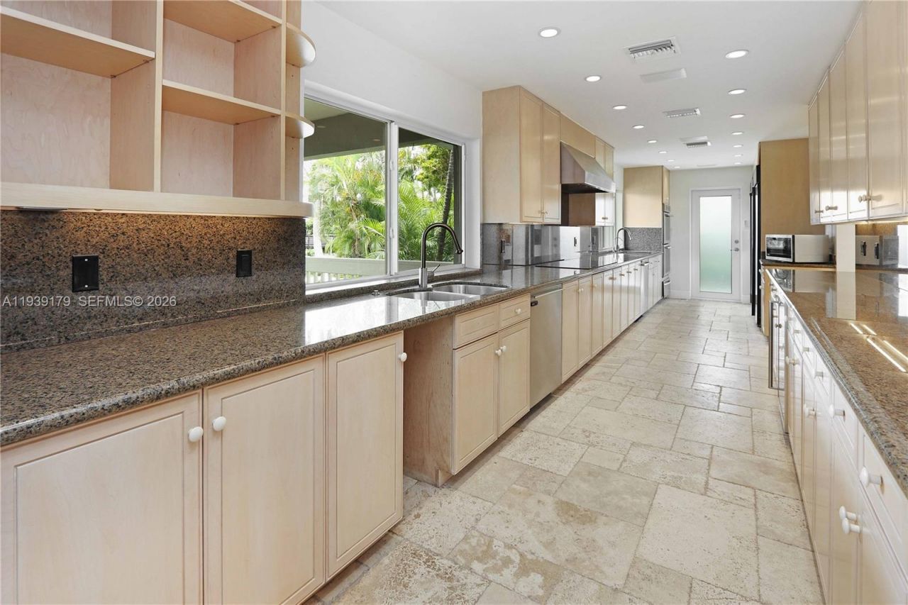 1108 Washington St, Hollywood, FL 33019 Photo