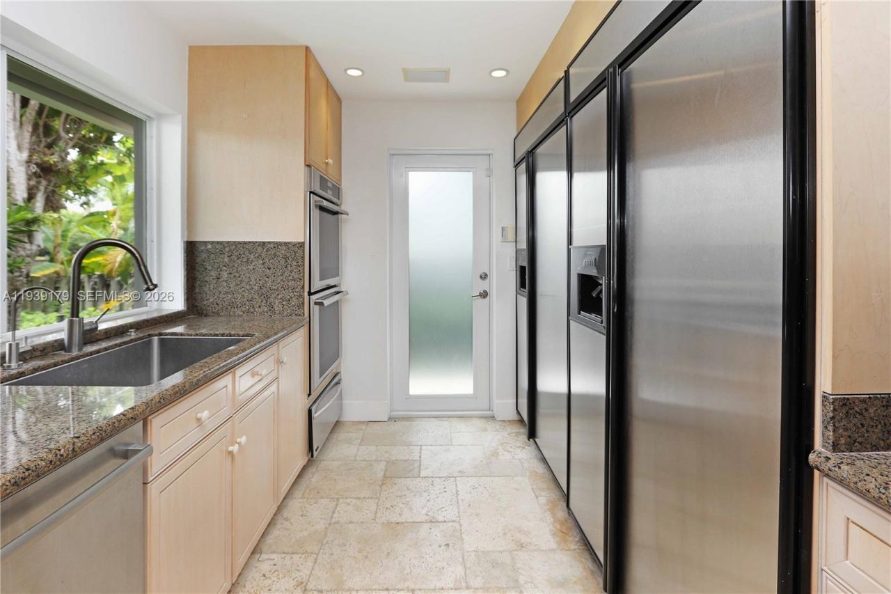 1108 Washington St, Hollywood, FL 33019 Photo