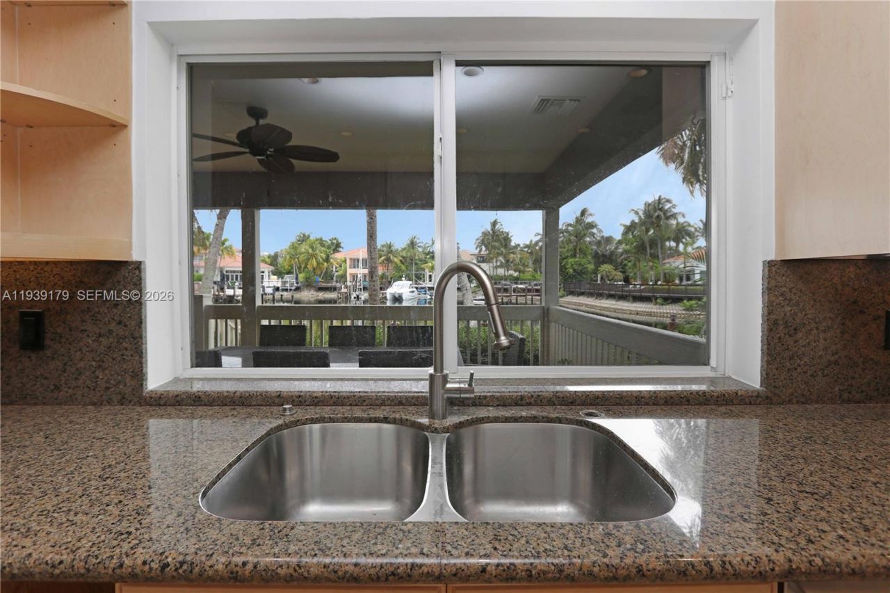 1108 Washington St, Hollywood, FL 33019 Photo