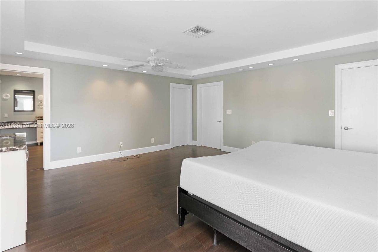 1108 Washington St, Hollywood, FL 33019 Photo