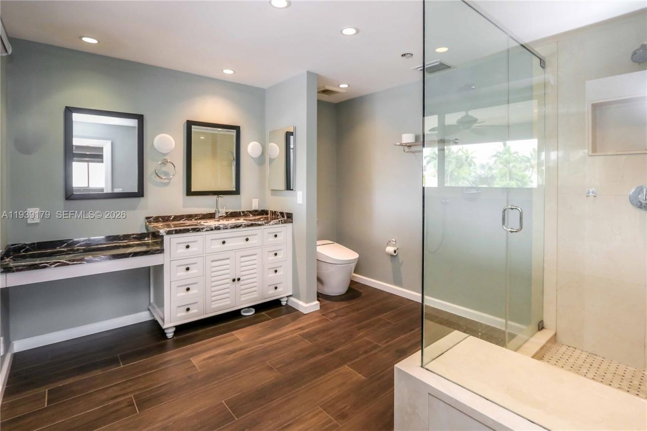 1108 Washington St, Hollywood, FL 33019 Photo