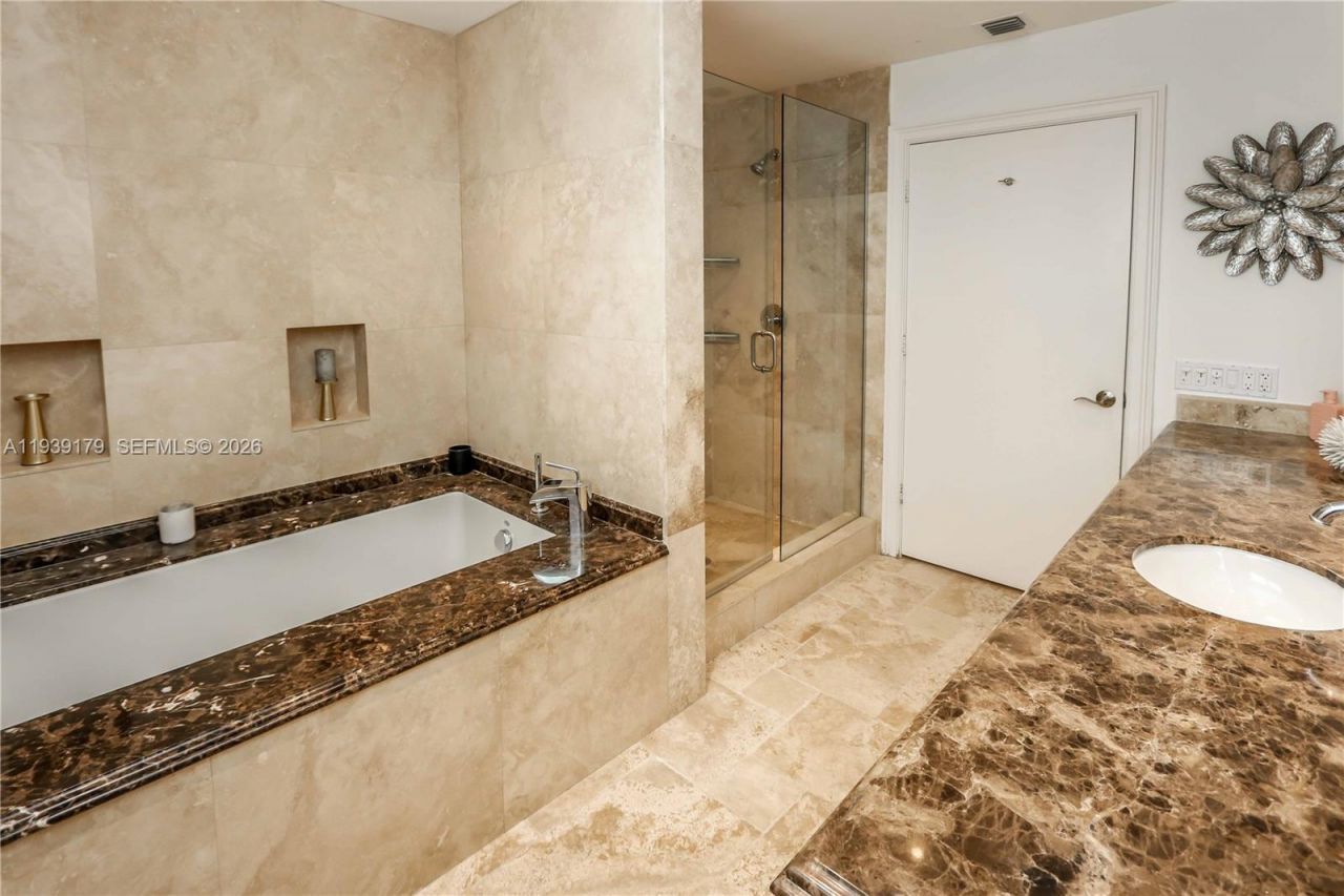 1108 Washington St, Hollywood, FL 33019 Photo