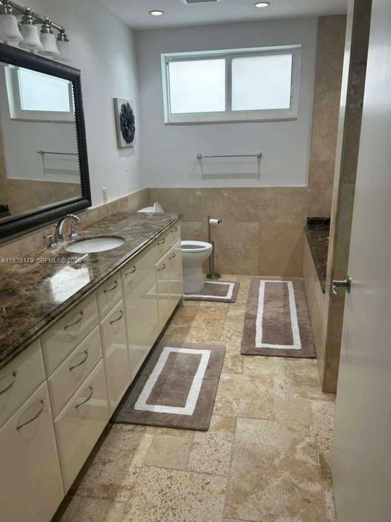 1108 Washington St, Hollywood, FL 33019 Photo