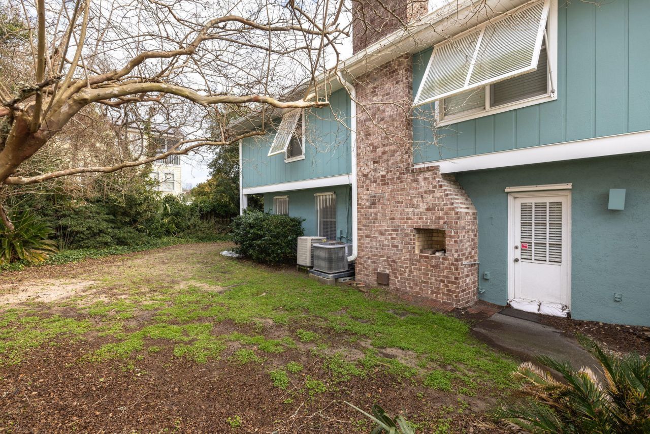 6 4th Avenue Photo 37