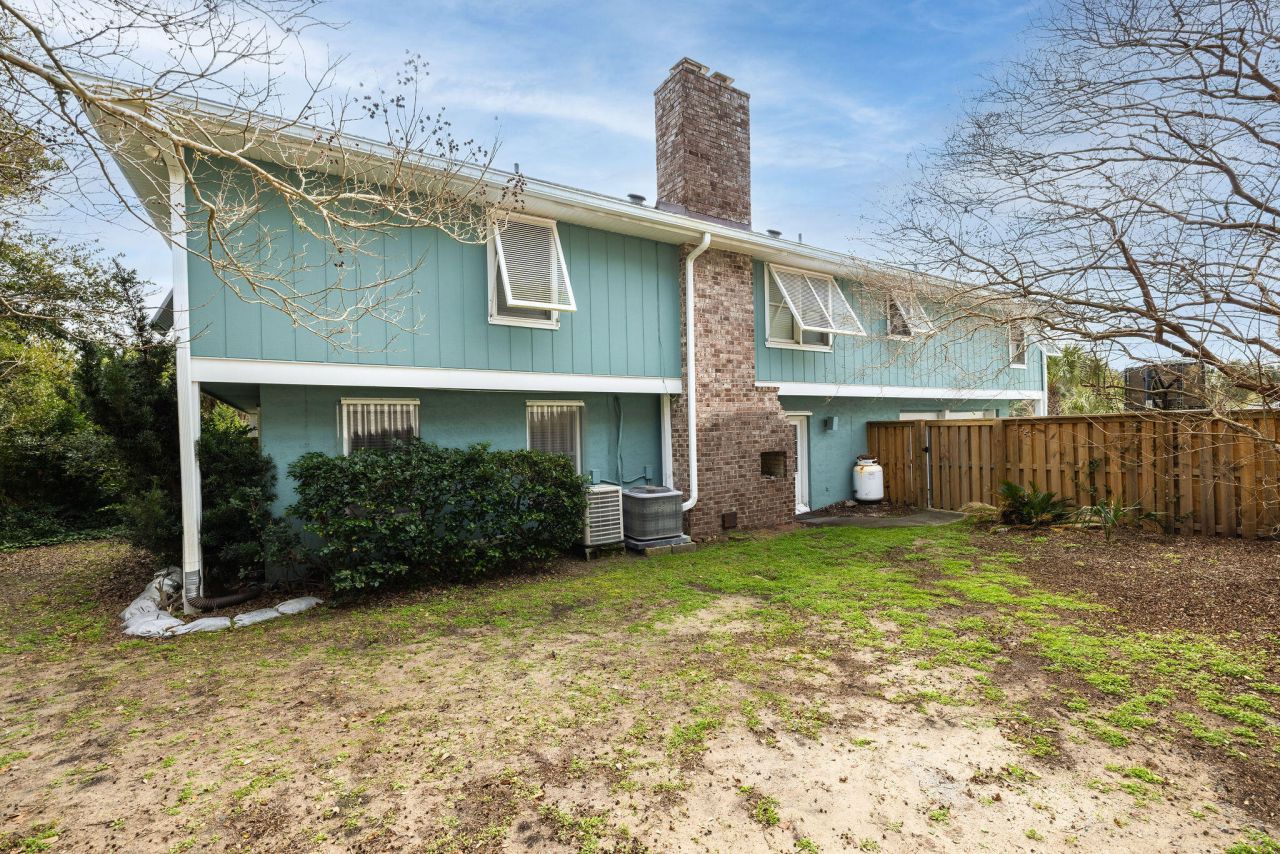 6 4th Avenue Photo 38