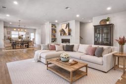 139 Sabal Court photo 4