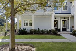 139 Sabal Court photo 4