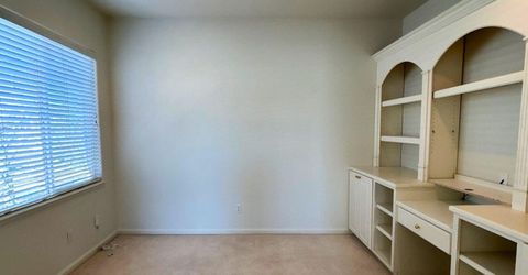 6710 Cinnamon Drive, Sparks, NV 89436 Photo