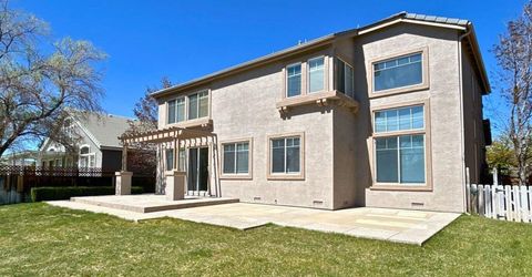 6710 Cinnamon Drive, Sparks, NV 89436 Photo