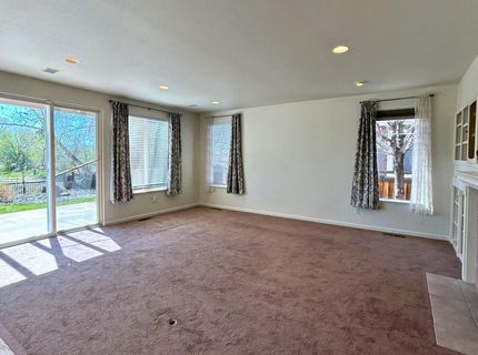 6710 Cinnamon Drive, Sparks, NV 89436 Photo