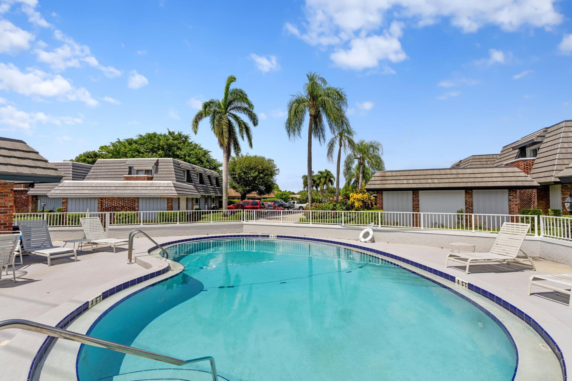 419 Pine Tree Court, Unit 21, Atlantis, FL 33462 Photo