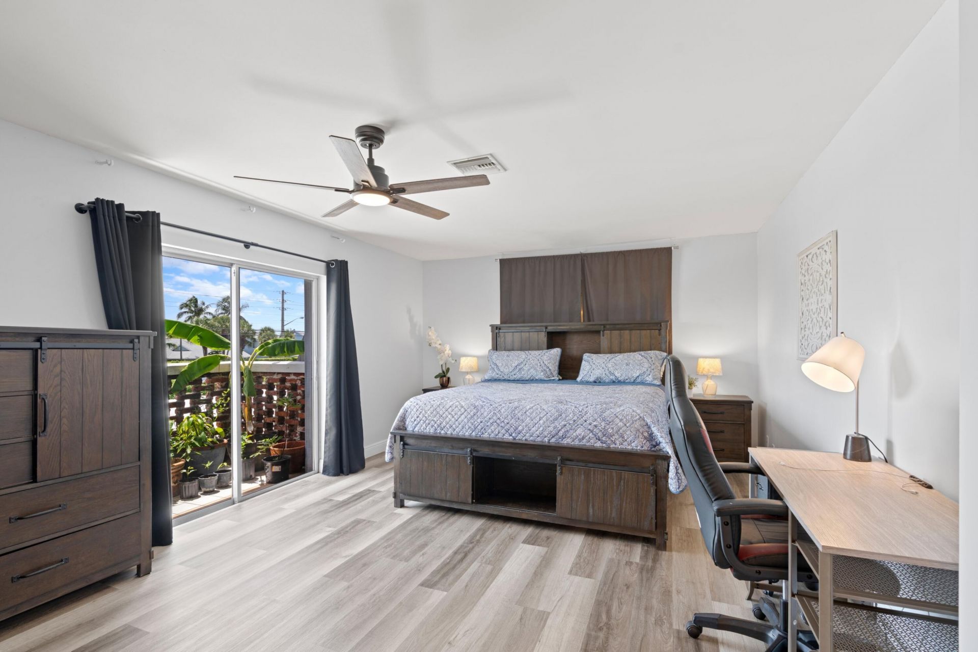 419 Pine Tree Court, Unit 21, Atlantis, FL 33462 Photo