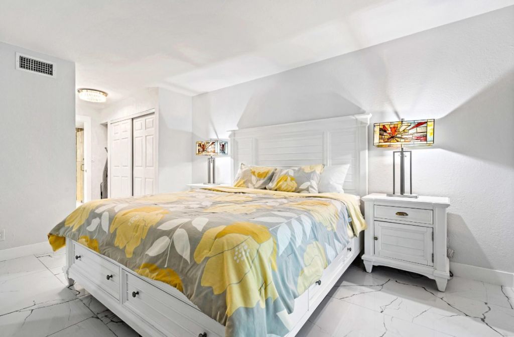 3909 N Ocean Boulevard, Unit 102, Fort Lauderdale, FL 33308 Photo