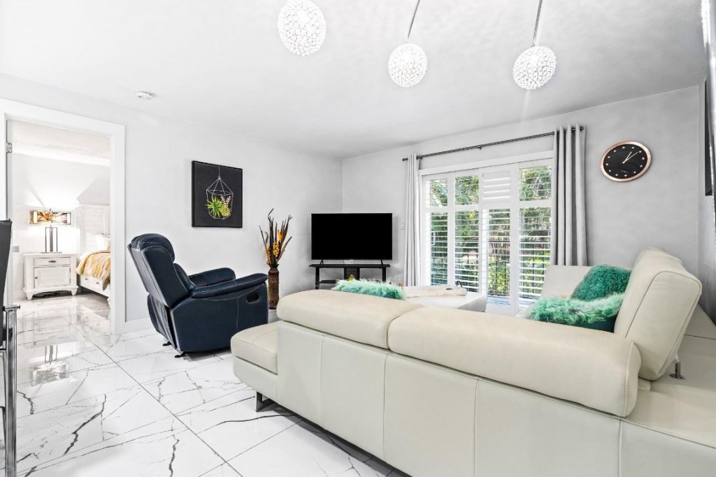 3909 N Ocean Boulevard, Unit 102, Fort Lauderdale, FL 33308 Photo