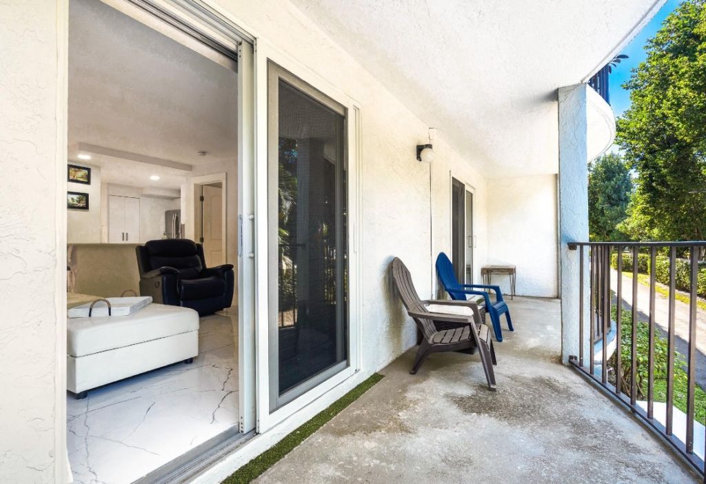 3909 N Ocean Boulevard, Unit 102, Fort Lauderdale, FL 33308 Photo