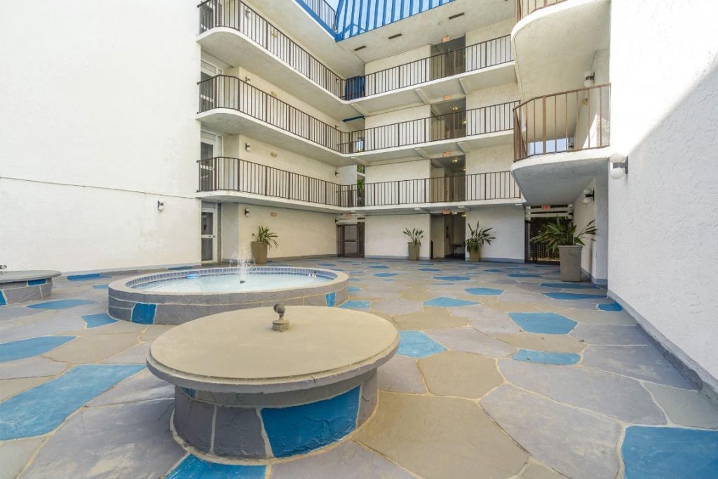 3909 N Ocean Boulevard, Unit 102, Fort Lauderdale, FL 33308 Photo