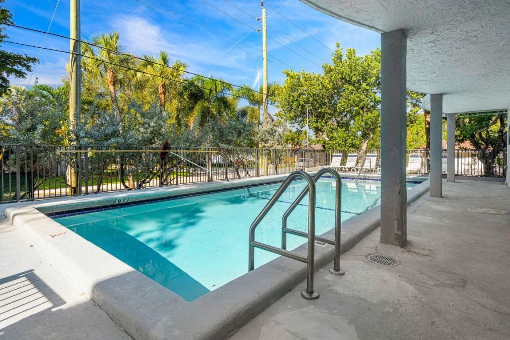 3909 N Ocean Boulevard, Unit 102, Fort Lauderdale, FL 33308 Photo