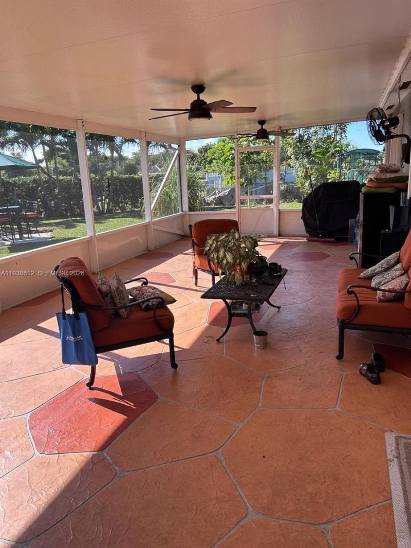 20501 NW 30th Ave, Miami Gardens, FL 33056 Photo