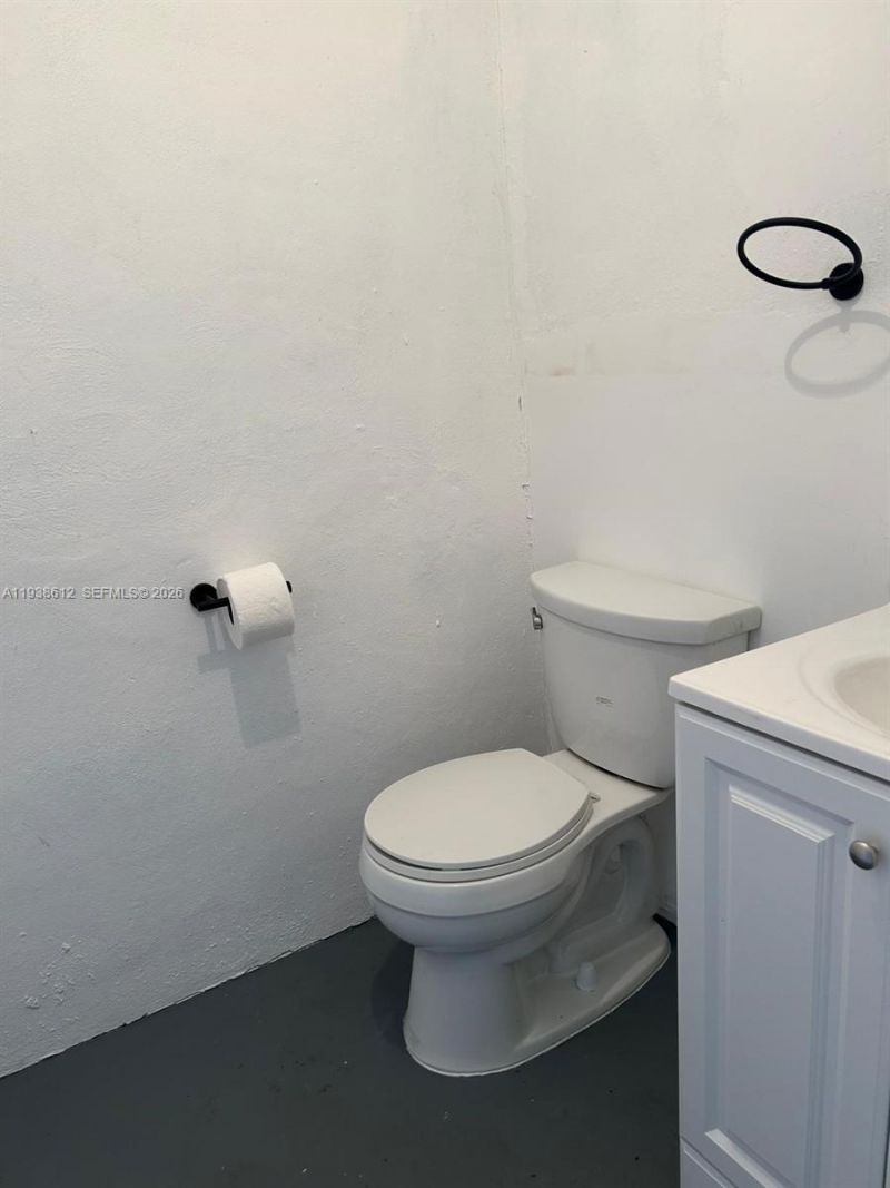 20501 NW 30th Ave, Miami Gardens, FL 33056 Photo