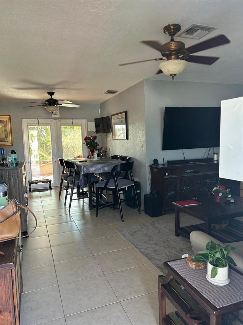 20501 NW 30th Ave, Miami Gardens, FL 33056 Photo