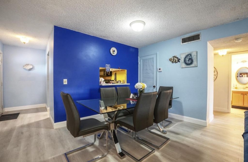 12012 Greenway Circle S, Unit 209, Royal Palm Beach, FL 33411 Photo