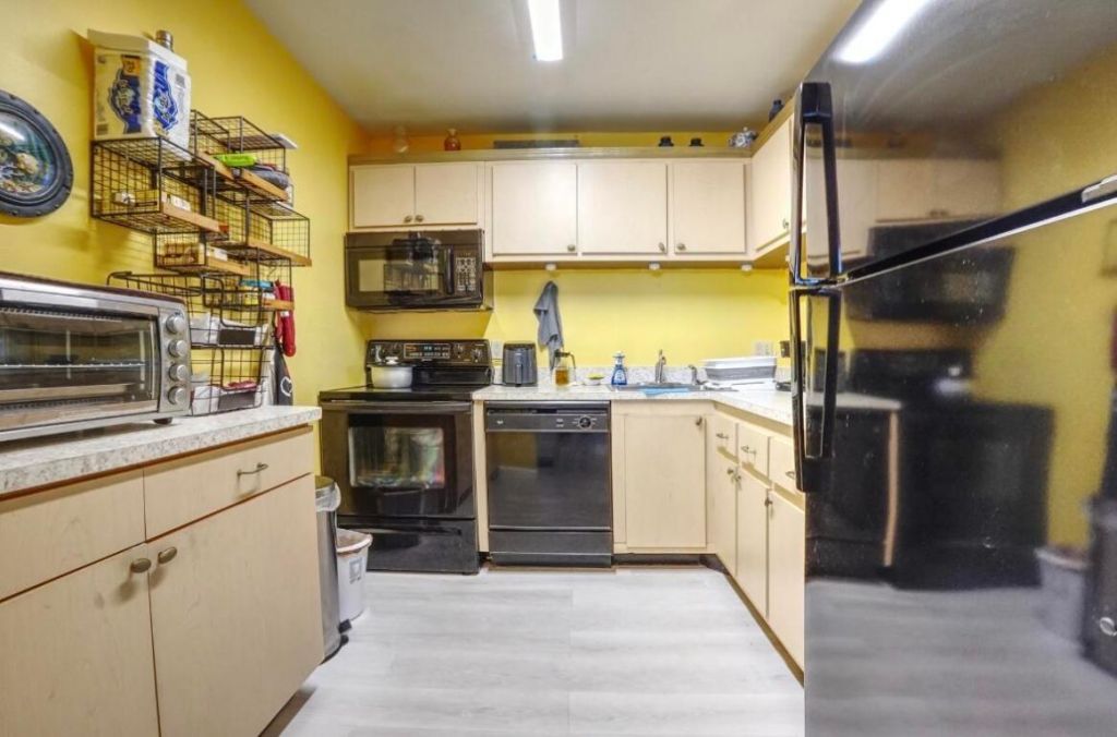 12012 Greenway Circle S, Unit 209, Royal Palm Beach, FL 33411 Photo