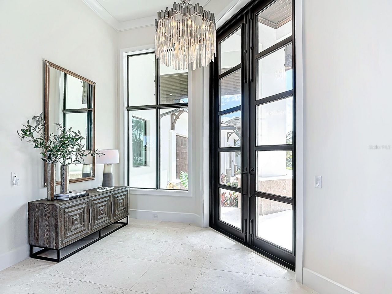 14201 Bay Drive, Fort Myers, FL 33919 Photo