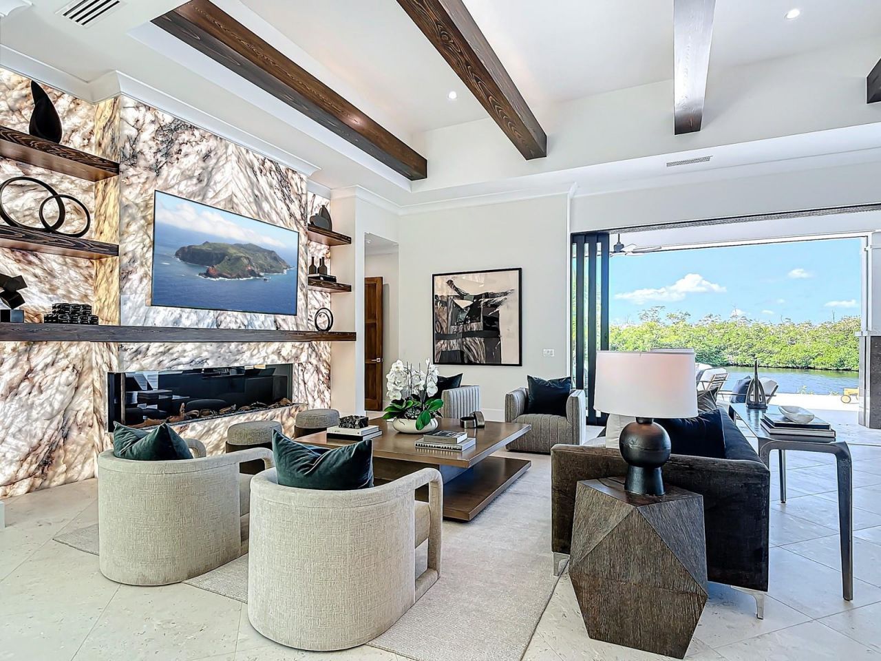 14201 Bay Drive, Fort Myers, FL 33919 Photo