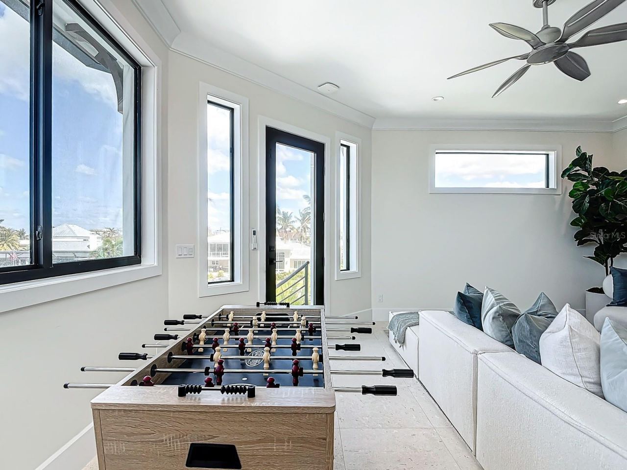 14201 Bay Drive, Fort Myers, FL 33919 Photo