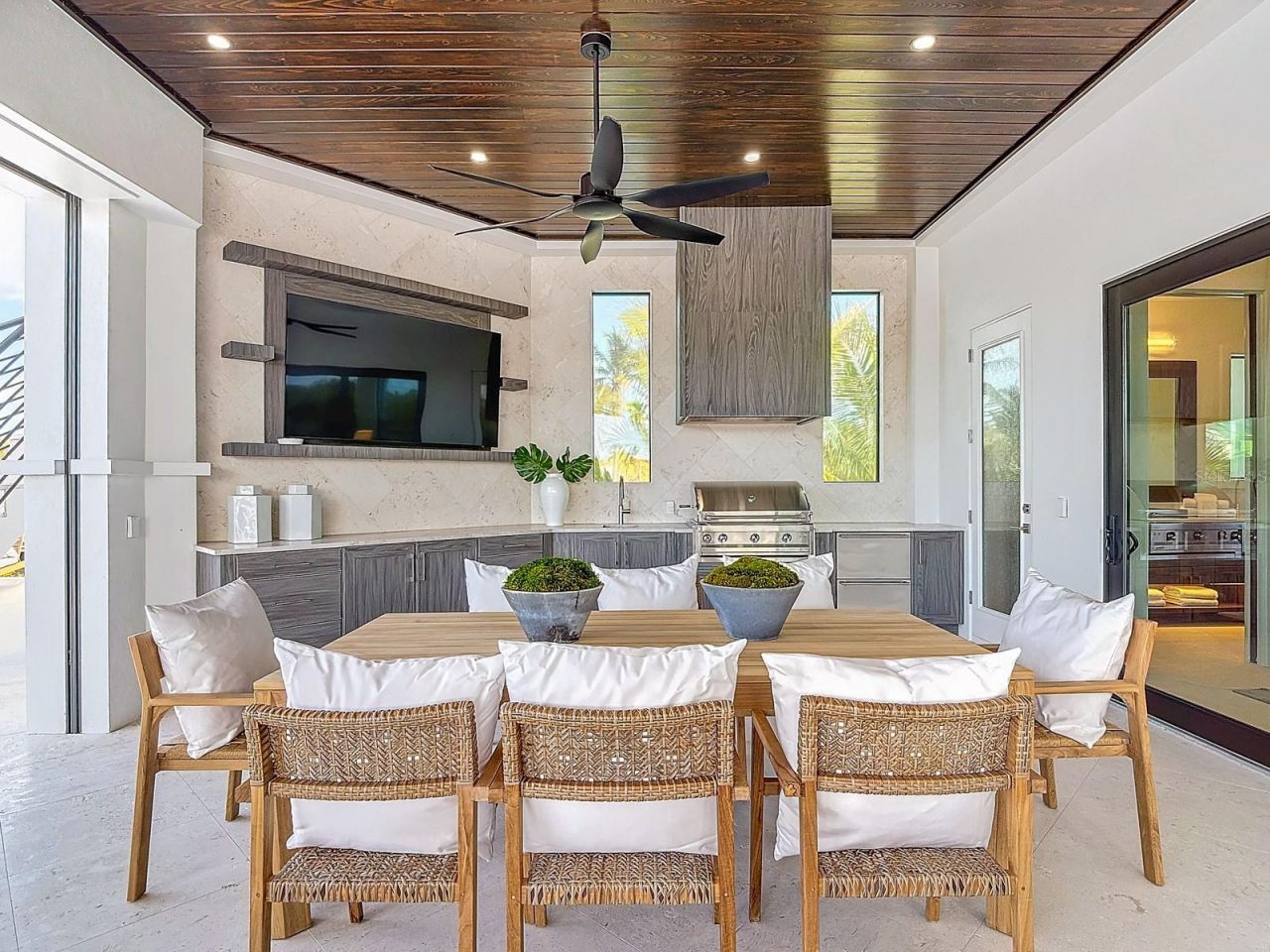 14201 Bay Drive, Fort Myers, FL 33919 Photo